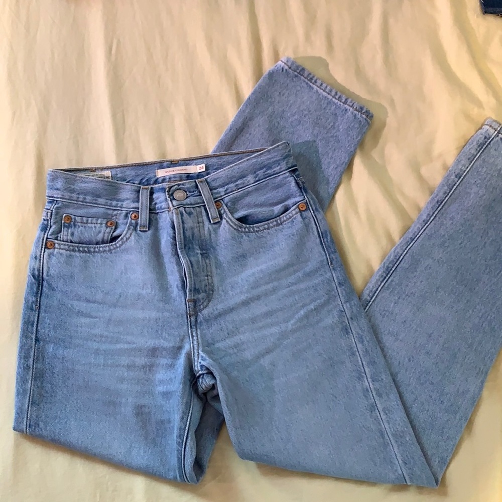 Levi’s Wedgie Straight Jean
